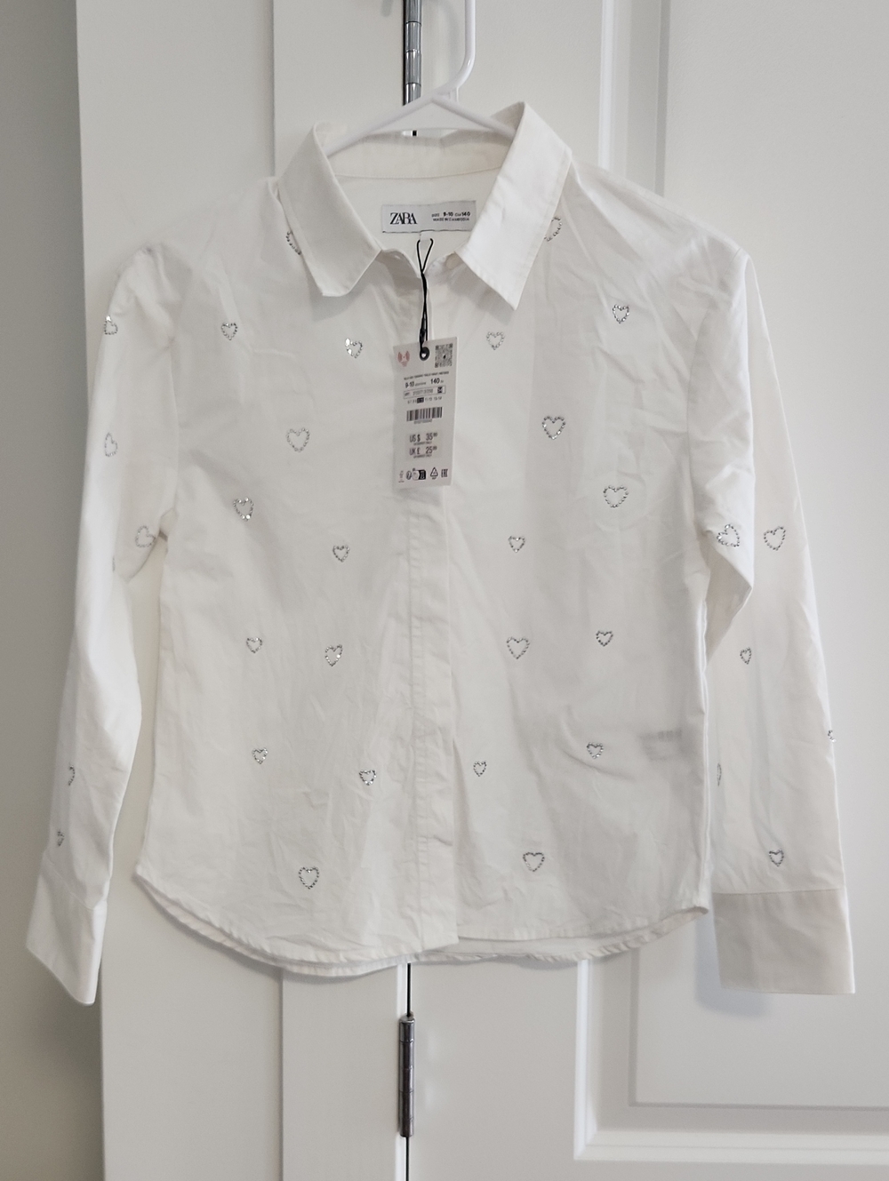 NWT ZARA kids White Button-Down Shirt with Heart shiny bead Motif front sleeves